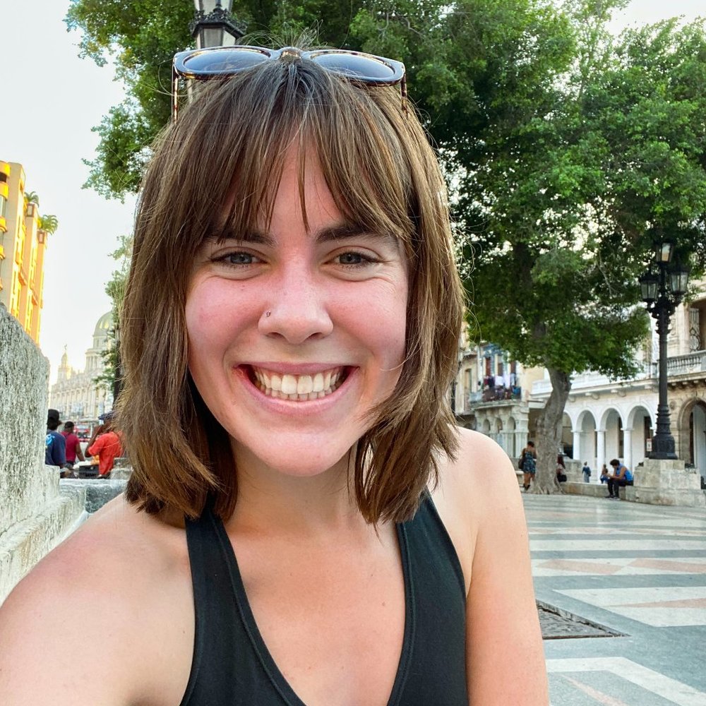 Meet Your Posher, Katia